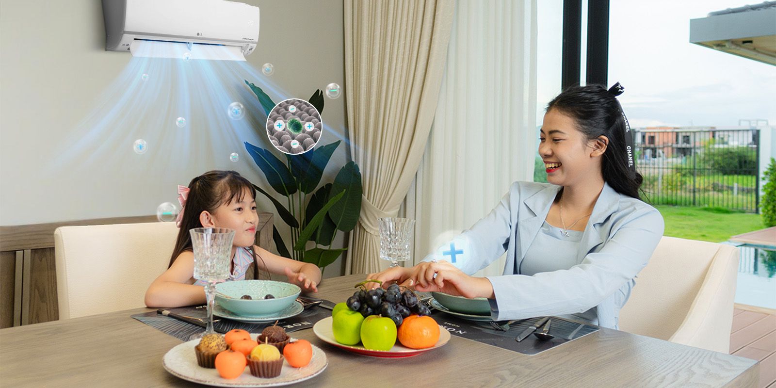 The LG air conditioner feature ‘Plasmaster™ Ionizer++’ provides clean, fresh air for a more enjoyable life